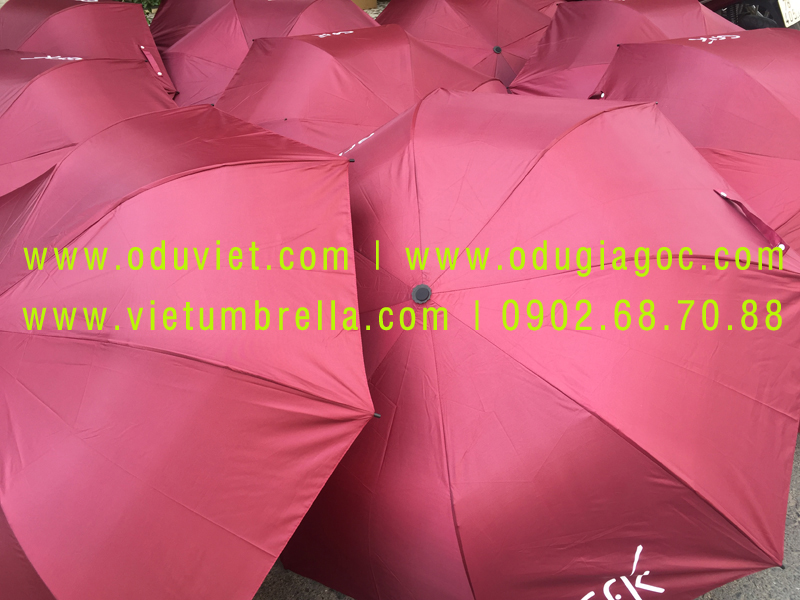 xưởng sản xuất ô dù cầm tay in logo quảng cáo